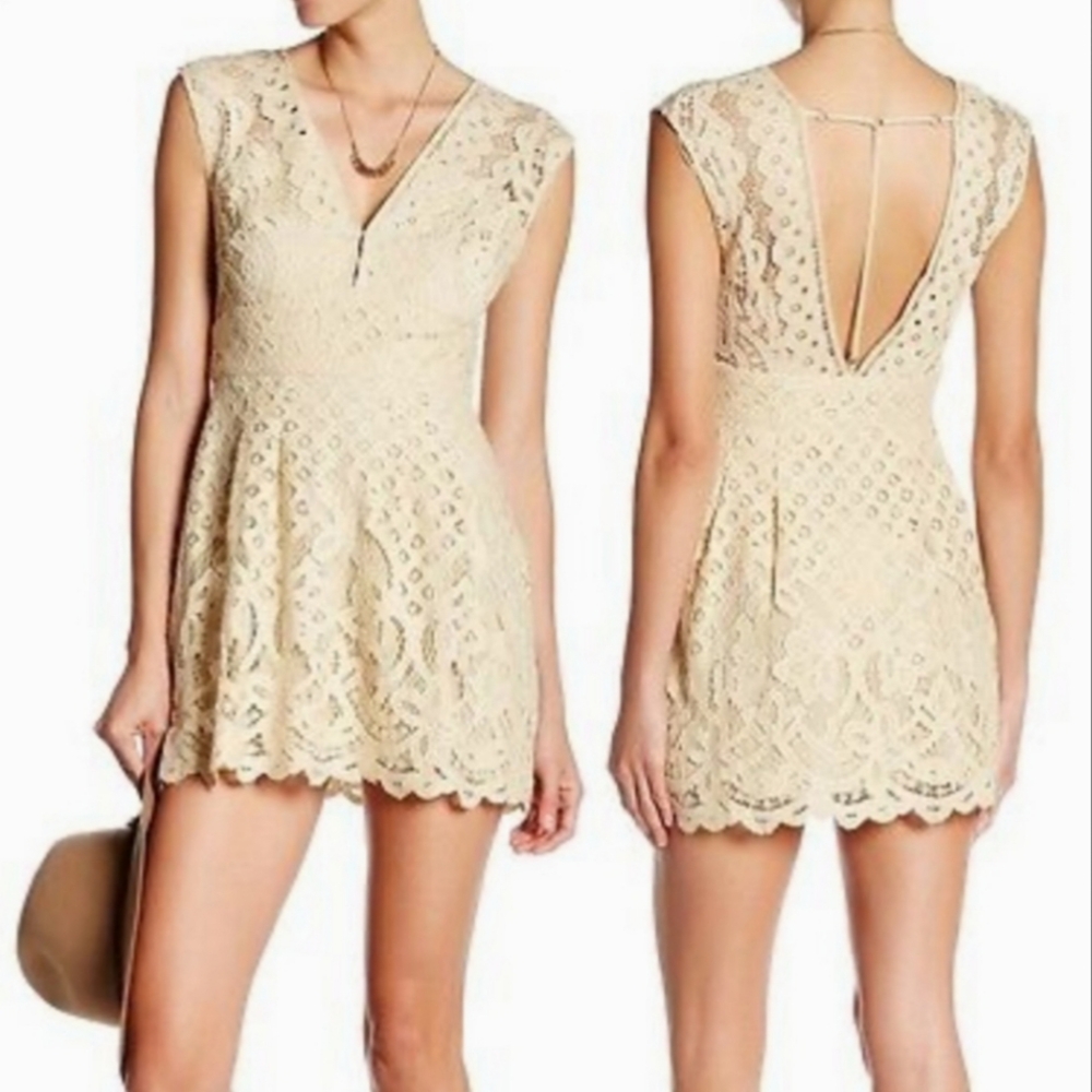 Free People One million lovers Ivory lace mini dress women's size 4